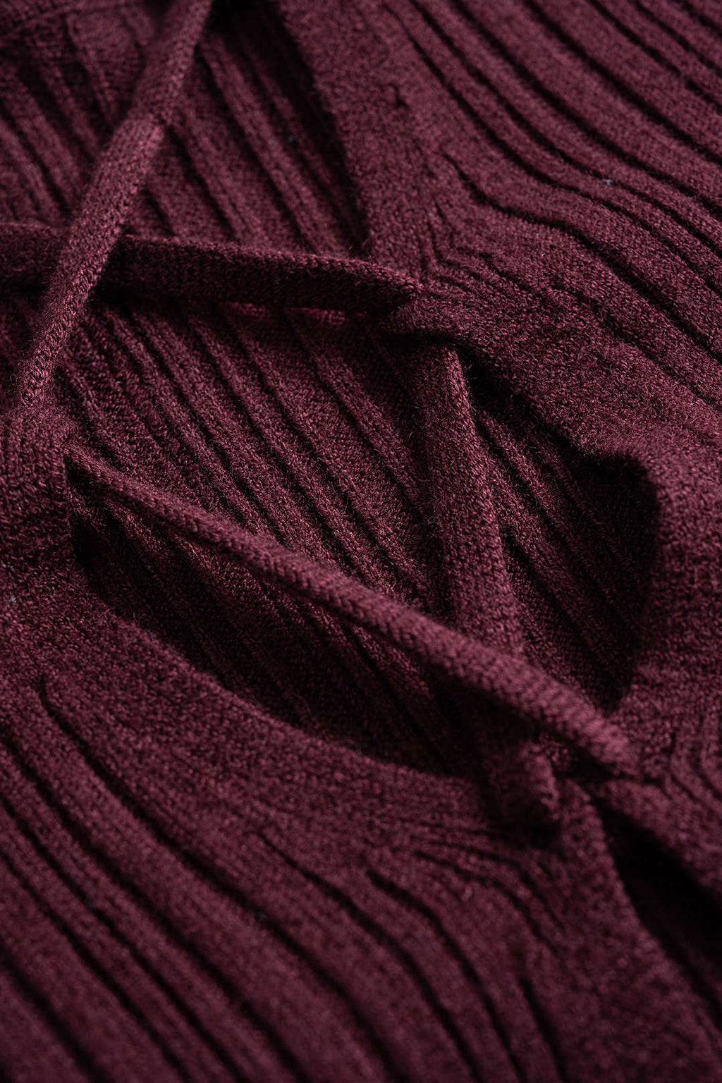 Knit Round Neck Tie-Back Scallop Edge Long Sleeve Dress