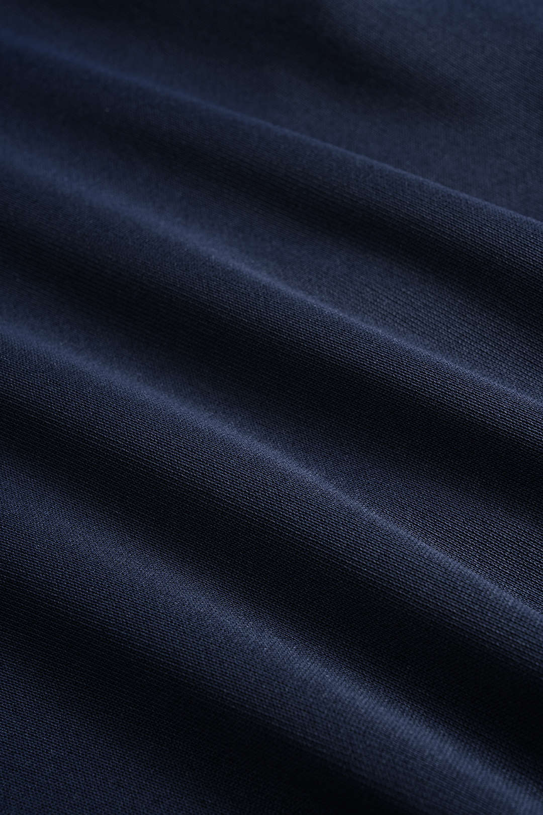 קפוצ'ון עם רוכסן ניגודי 