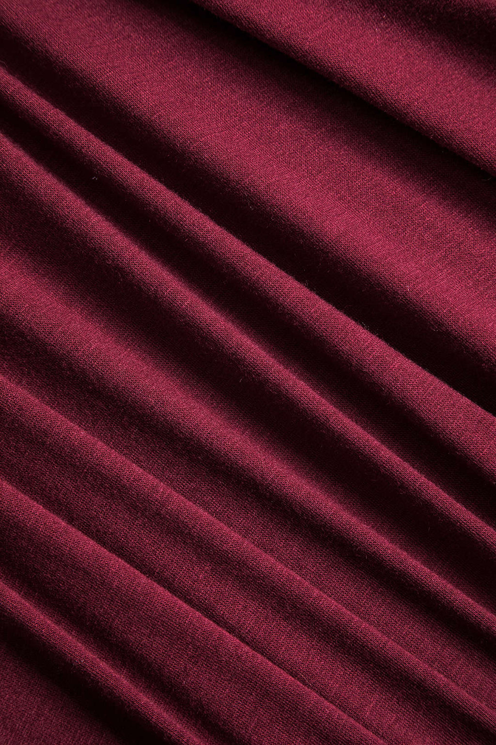 שמלת מיני עם צווארון קפלים ועטיפה בגזרה ארוכה מעור דמוי עור 