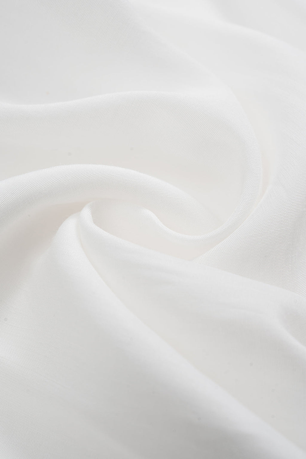 חולצה ארוכת שרוולים עם קפלים וקשירה מלפנים של שיפון 