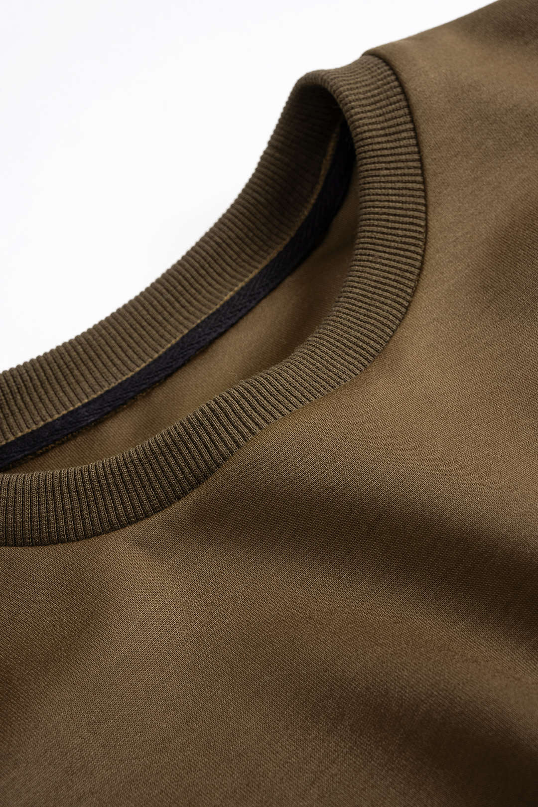 Contrast Asymmetrical Round Neck Sweatshirt