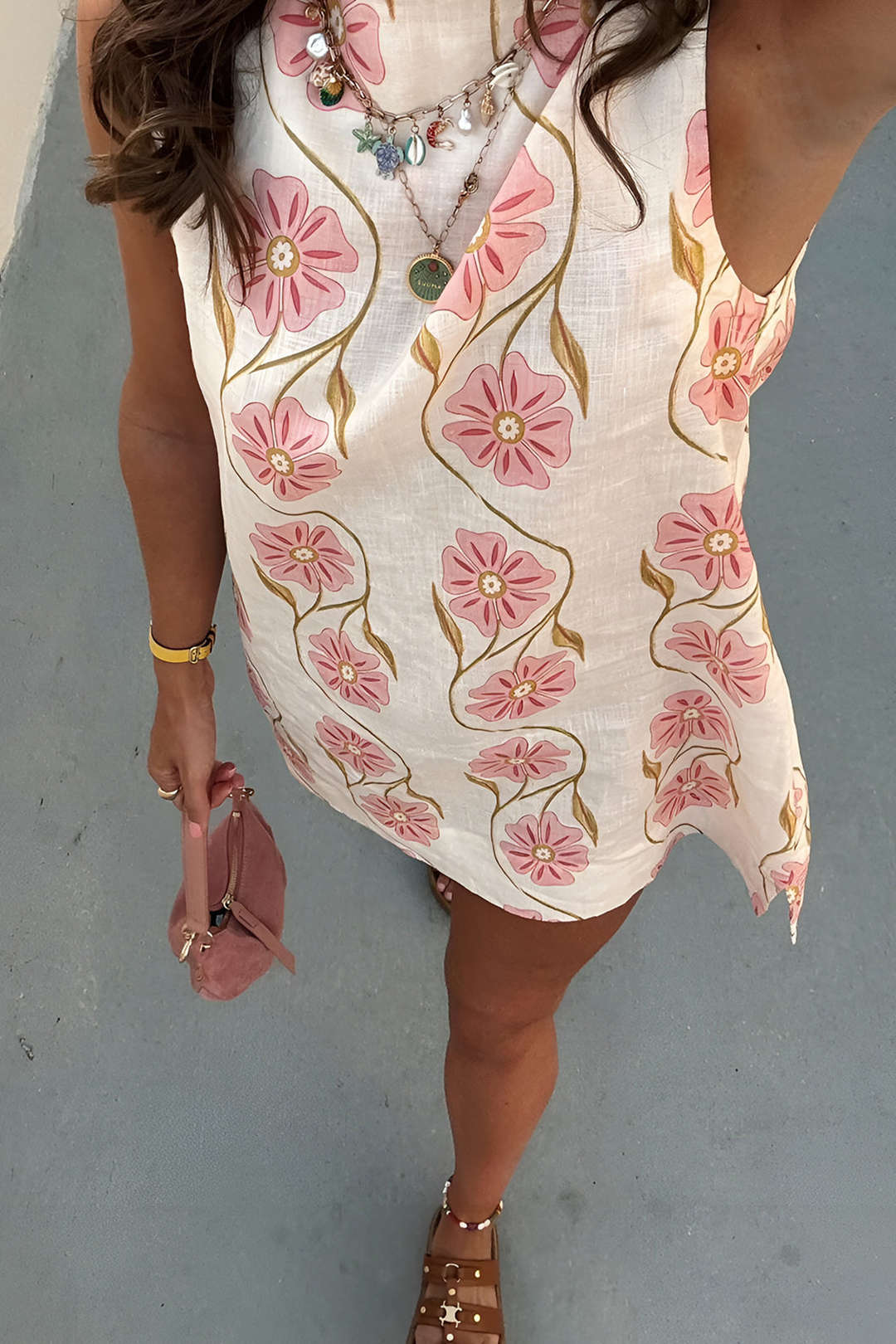 Vestido Mini Sin Mangas Estampado Floral Ligero y Elegante