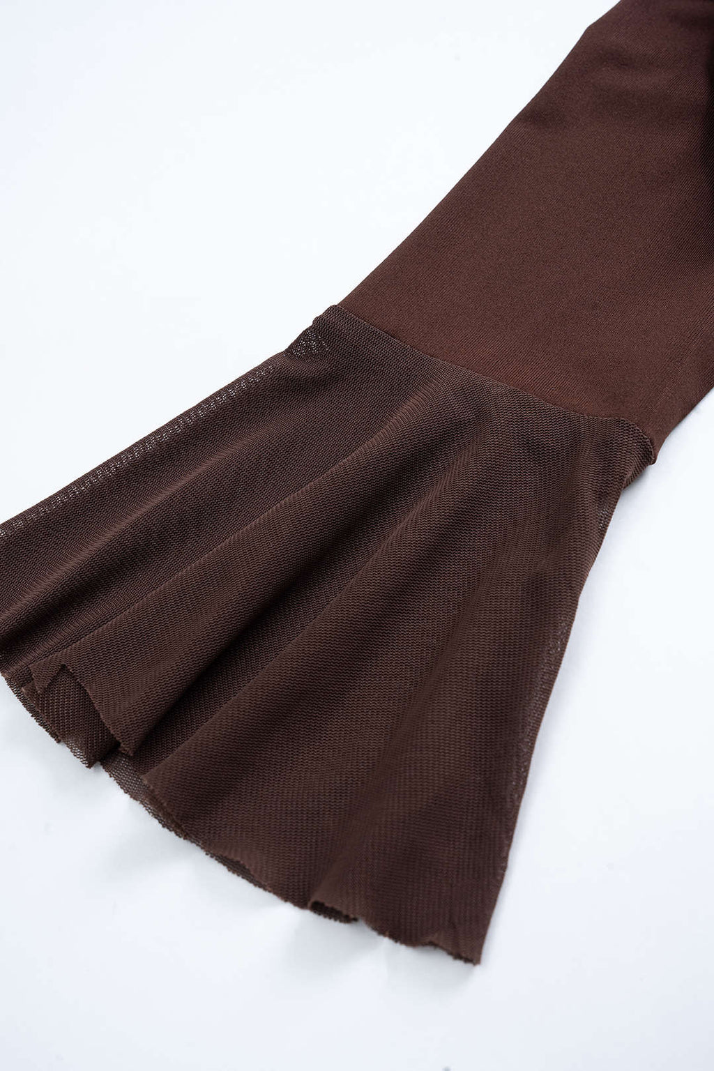 שמלת מיני ארוכת שרוולים עם צווארון V וצווארון V בצבע רשת 