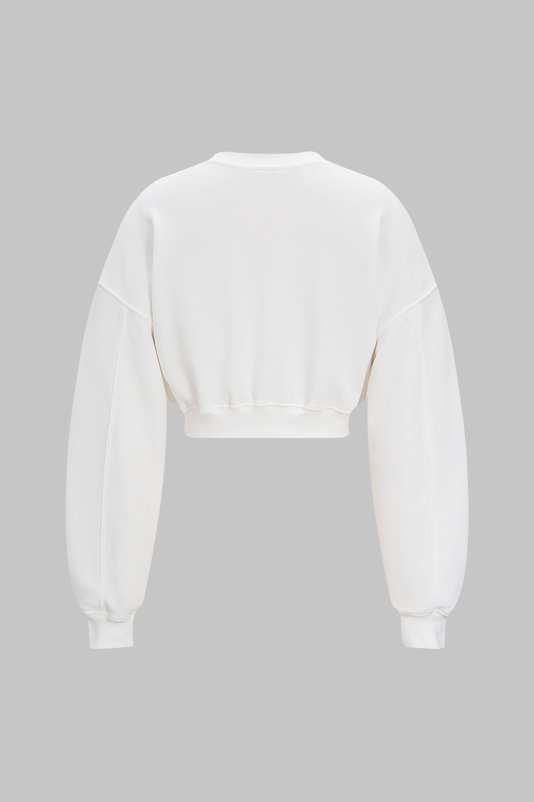 סווטשירט עם צווארון עגול ושרוולים ארוכים עם הדפס אותיות 