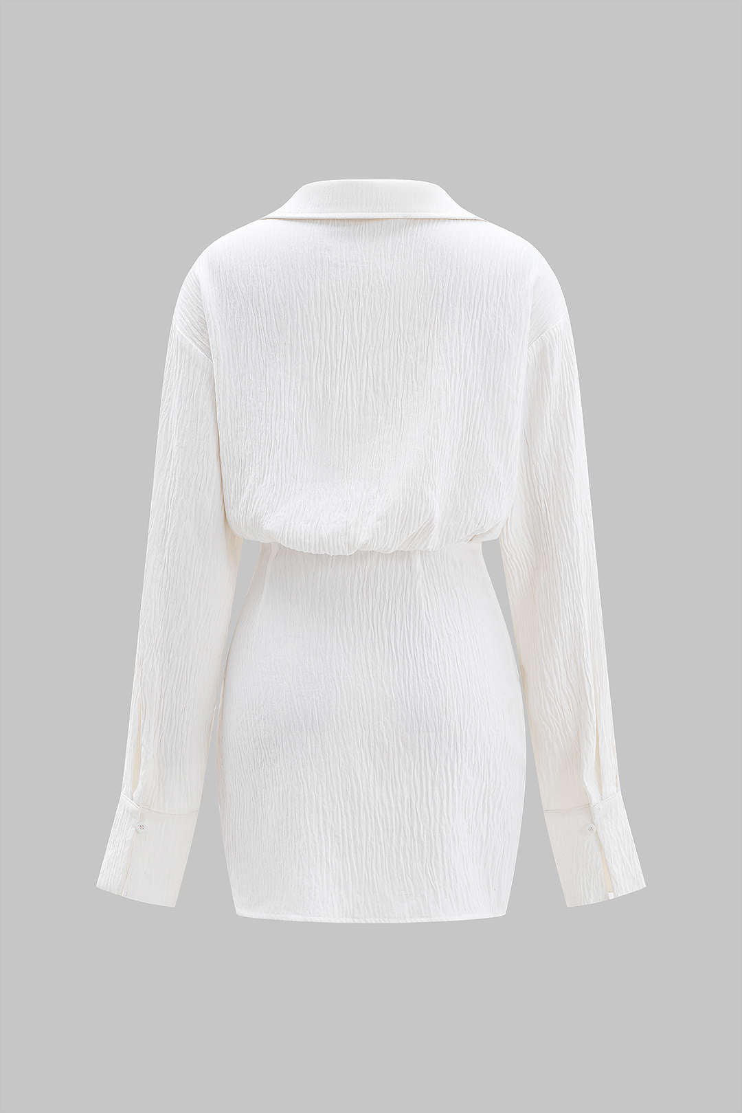 Vestido Mini de Manga Larga Cuello V Profundo Minimalista