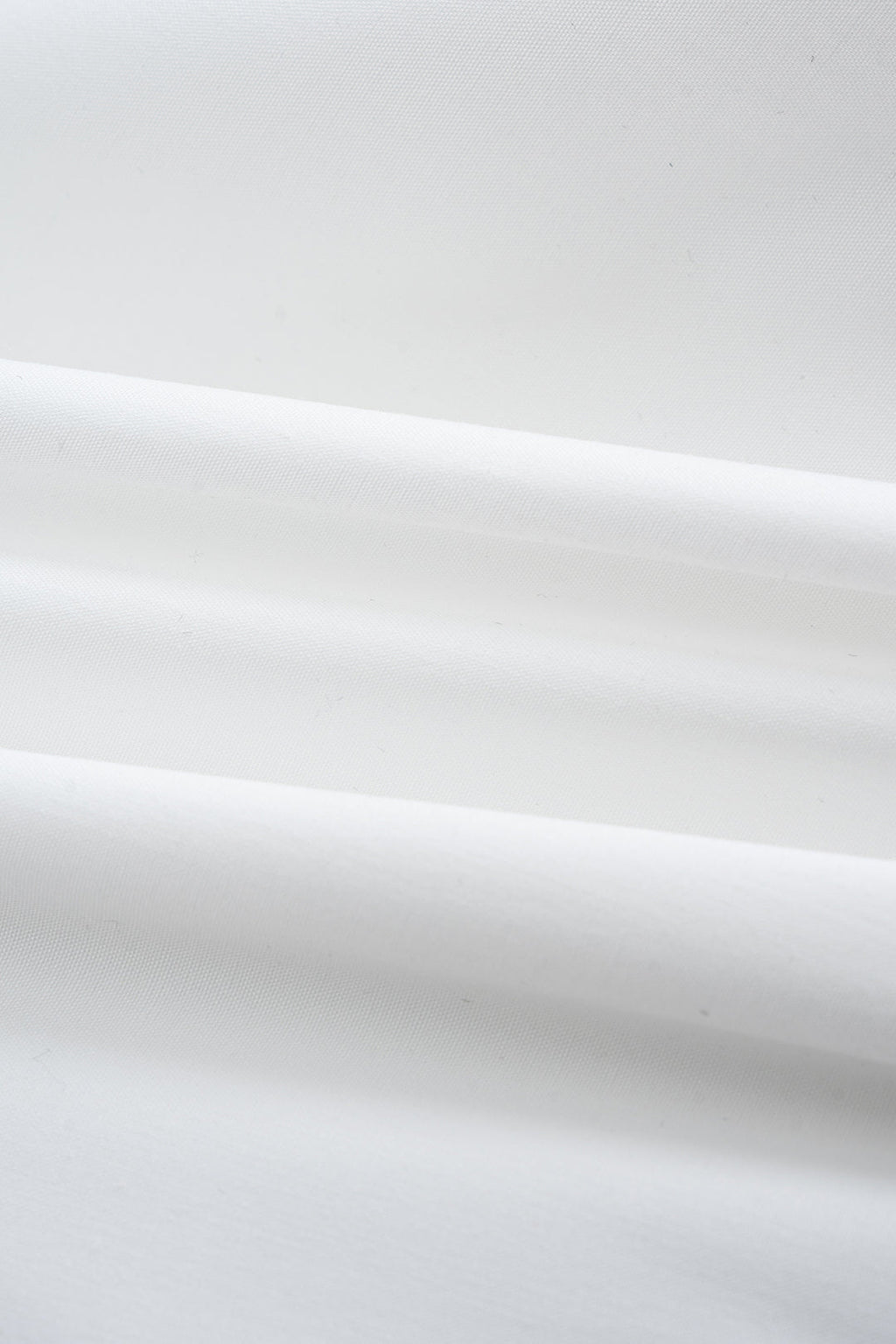 חולצה ארוכת שרוולים עם כפתורים, כתפיים א-סימטריות ופשוטות 