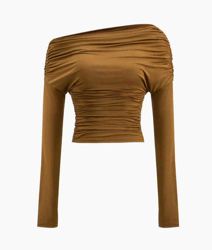 Blusa Pearle Hombro Asimétrico Con Frunce Refinado Elegante