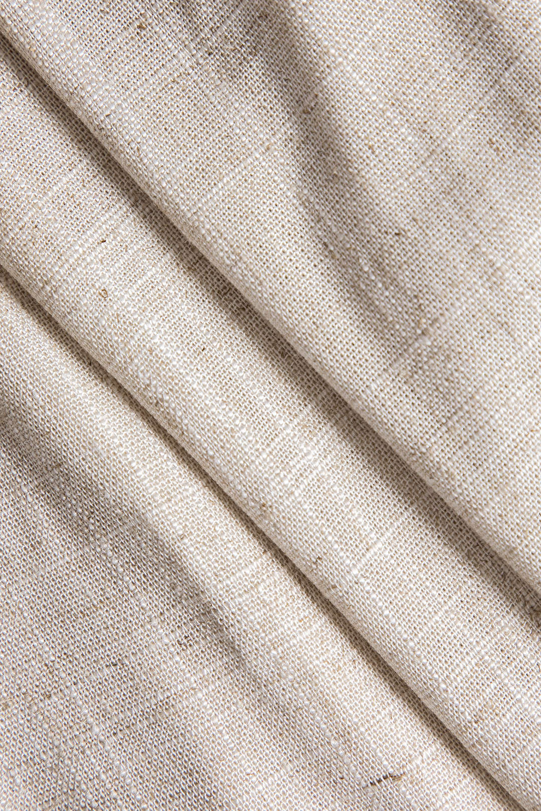 חצאית פשתן עם קפלים 