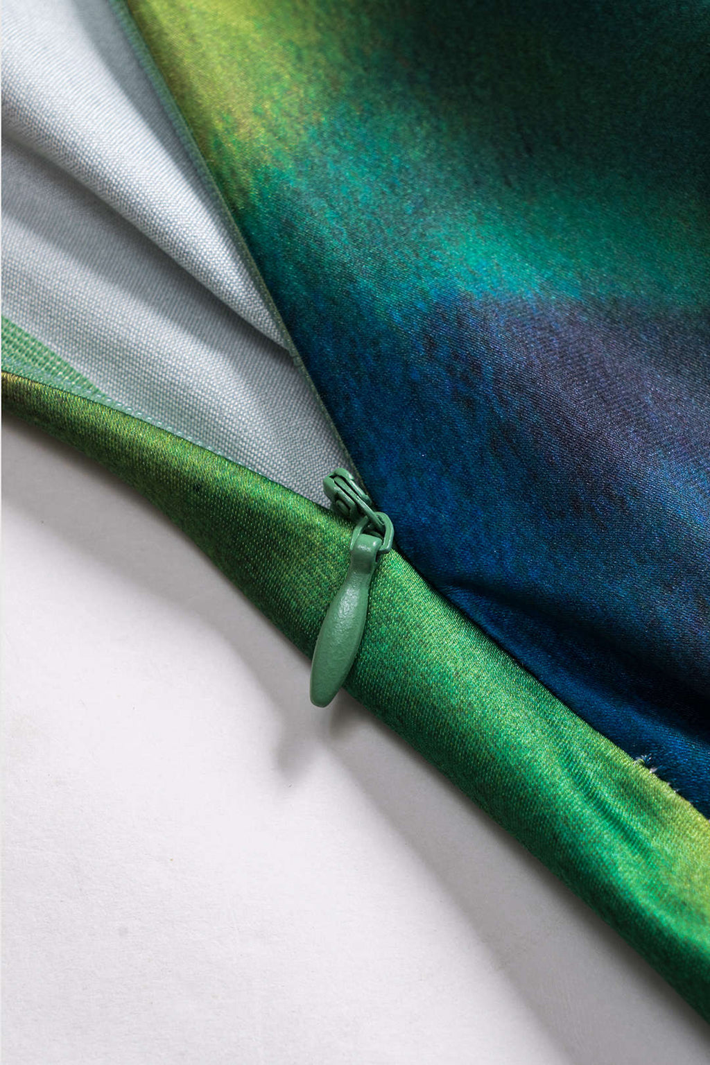 Contrast Print Satin Zipper Skirt