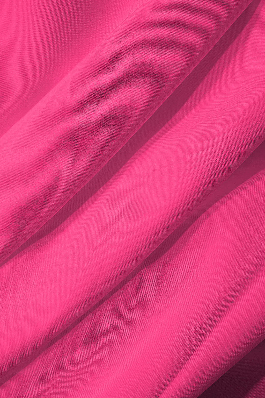 Vestido Maxi Plisado Con Cuello Alto Y Abertura Elegante