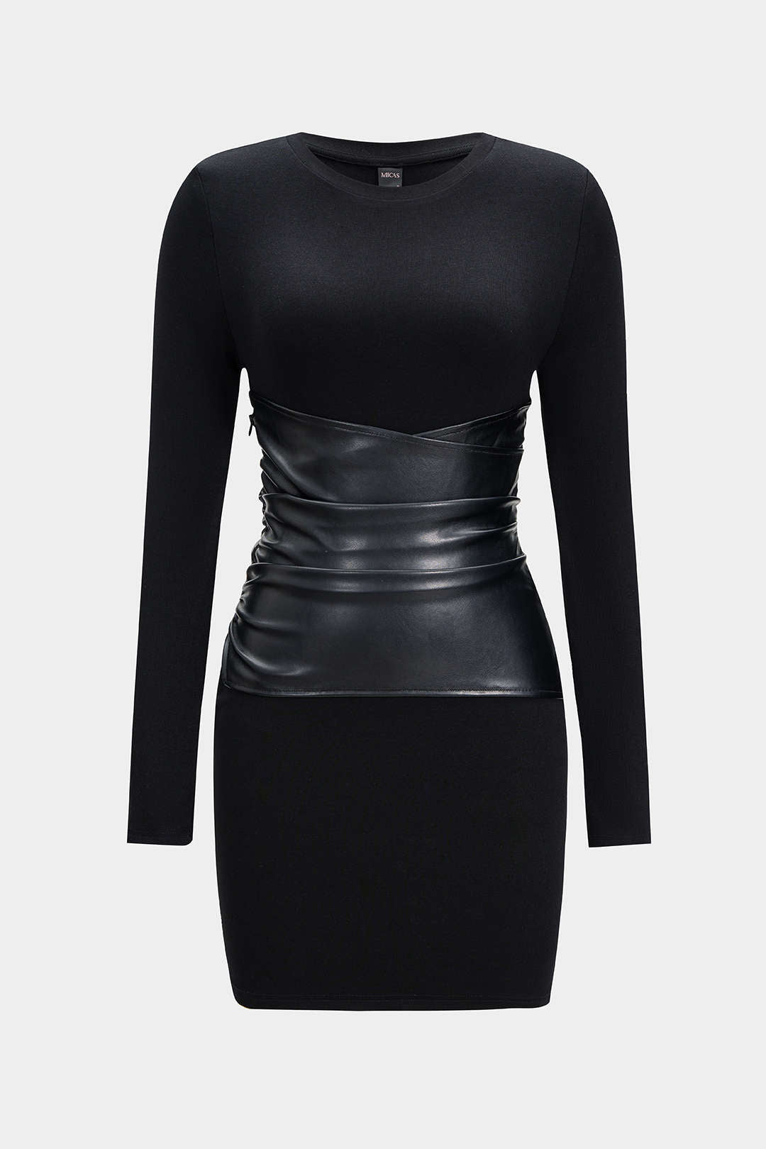 שמלת מיני עם שרוולים ארוכים וטלאים דמוי עור 