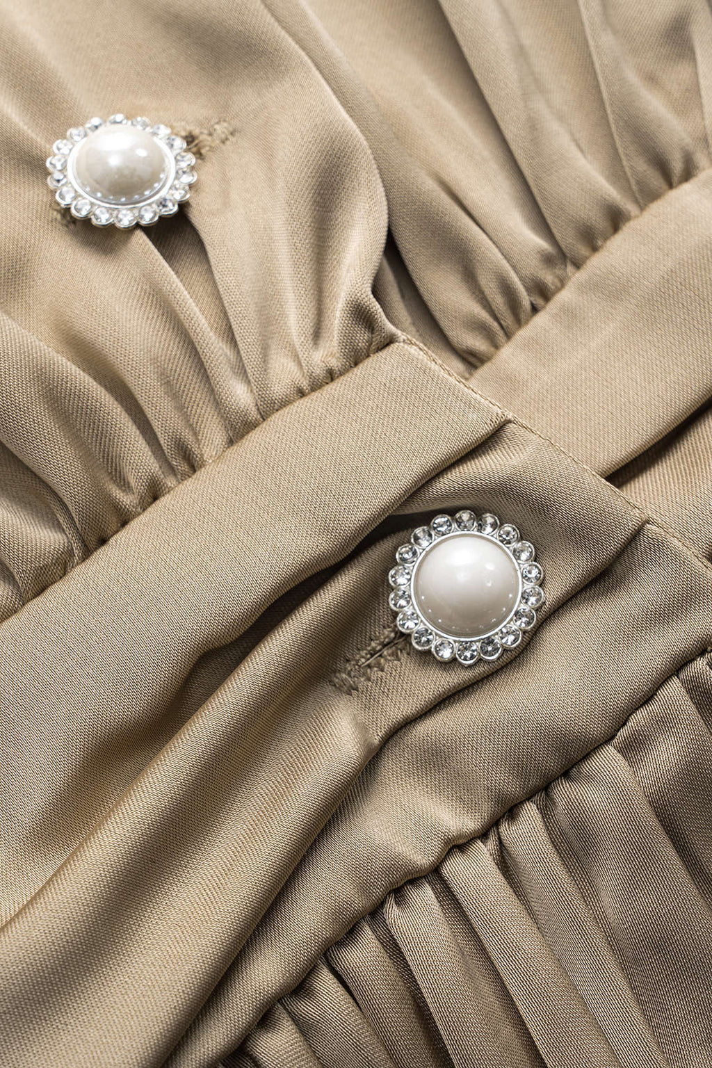 חולצה ארוכת שרוולים עם קפלים סאטן וכפתורים 