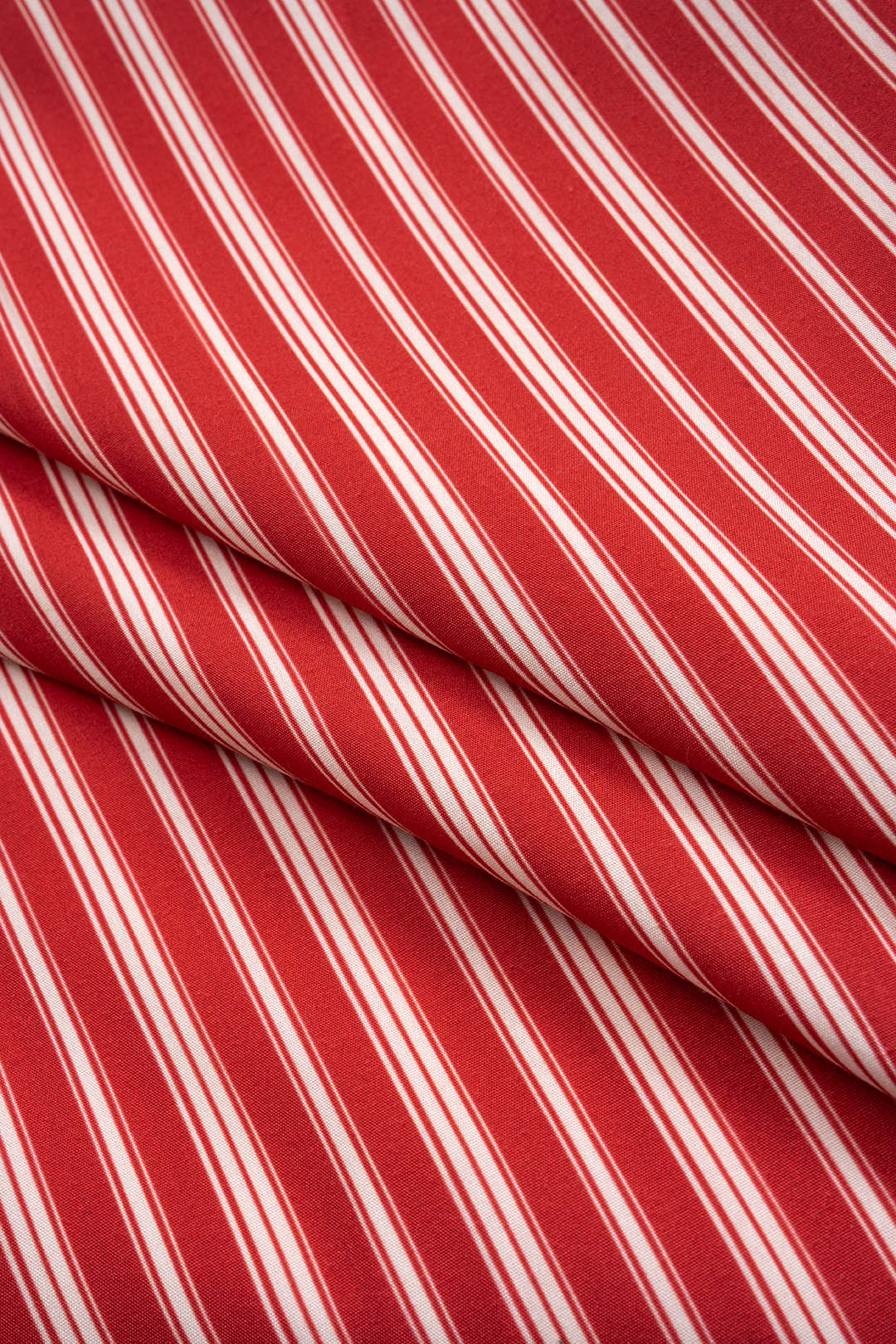 חצאית עם הדפס פסים וקשירה 