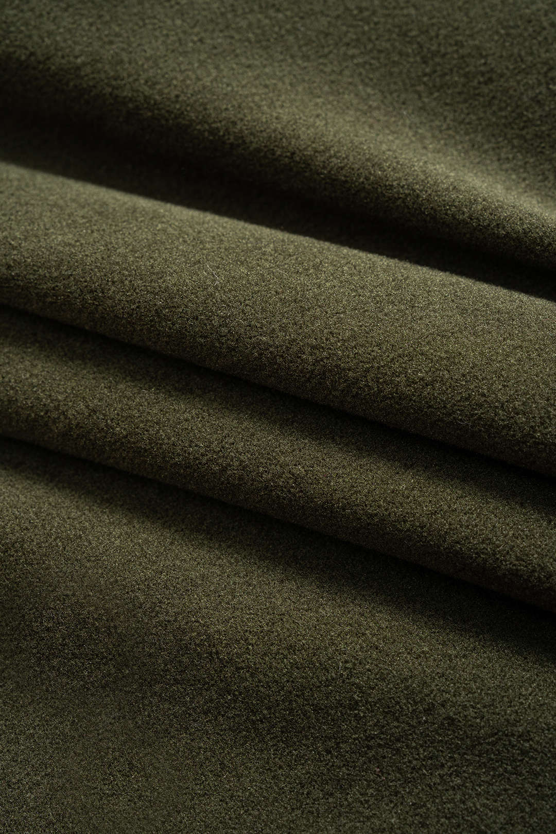 בגד גוף קטיפה א-סימטרי עם שרוולים ארוכים 