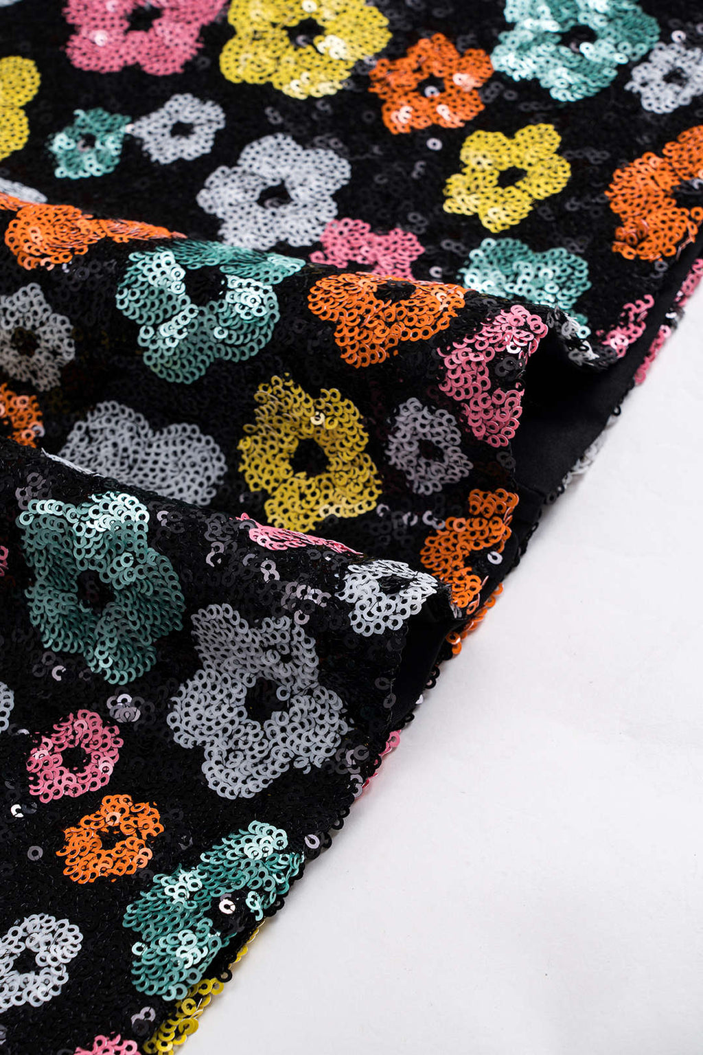 חצאית מיני עם רוכסן ונצנצים 