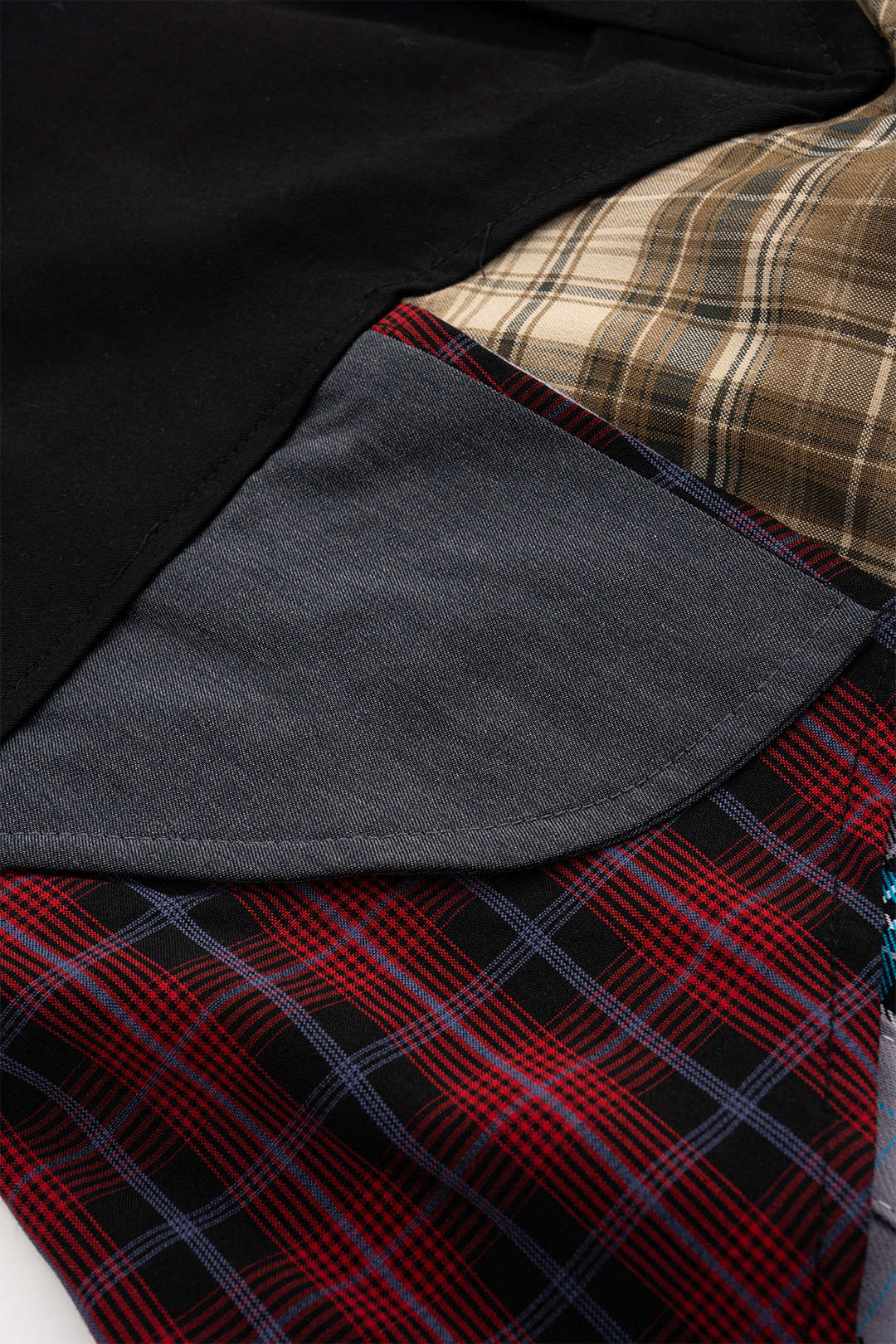 חצאית עם הדפס משובץ טלאים 