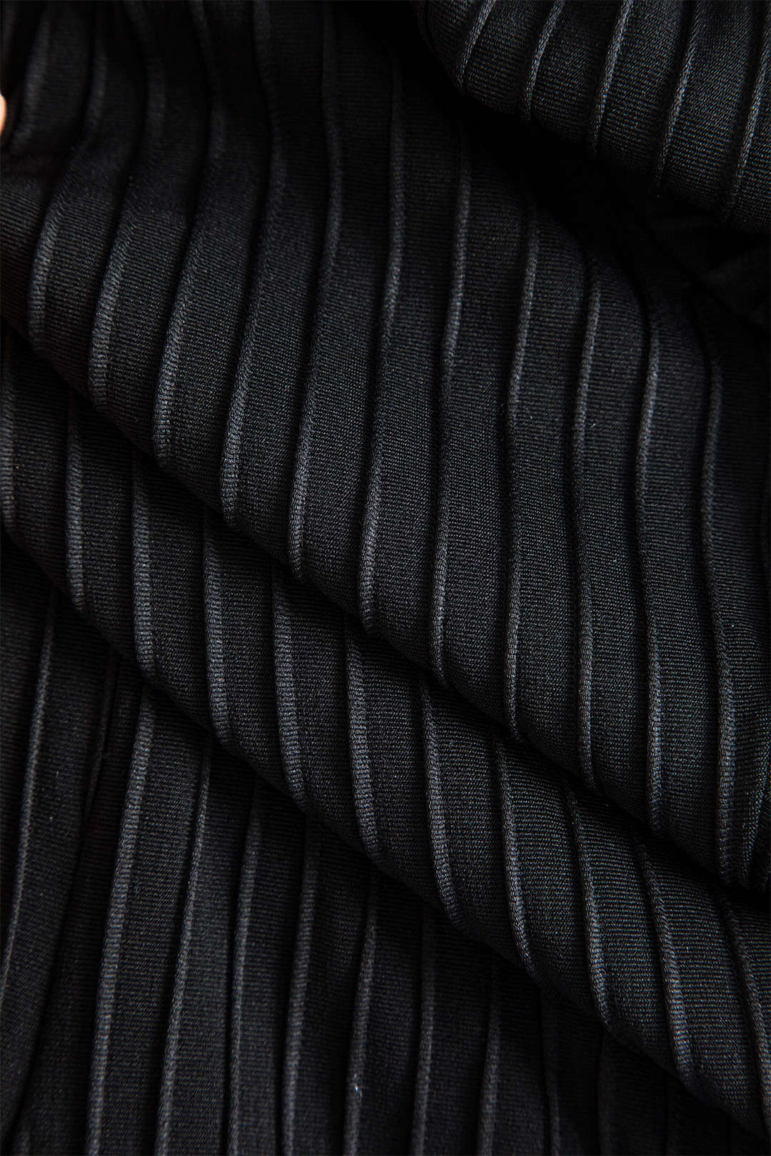 שמלת מיני עם צווארון מרובע וקשירה בצבע PU 