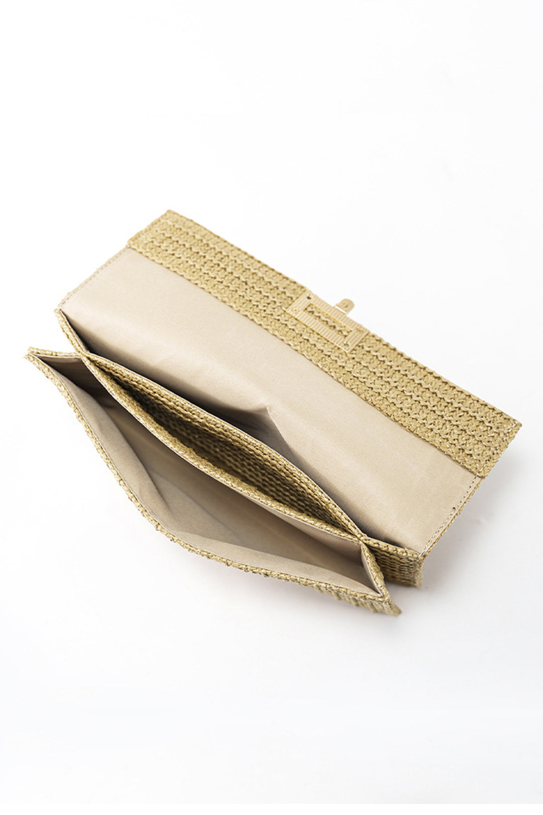 Clutch Tejido Saman Para Look Veraniego Elegante En Playa