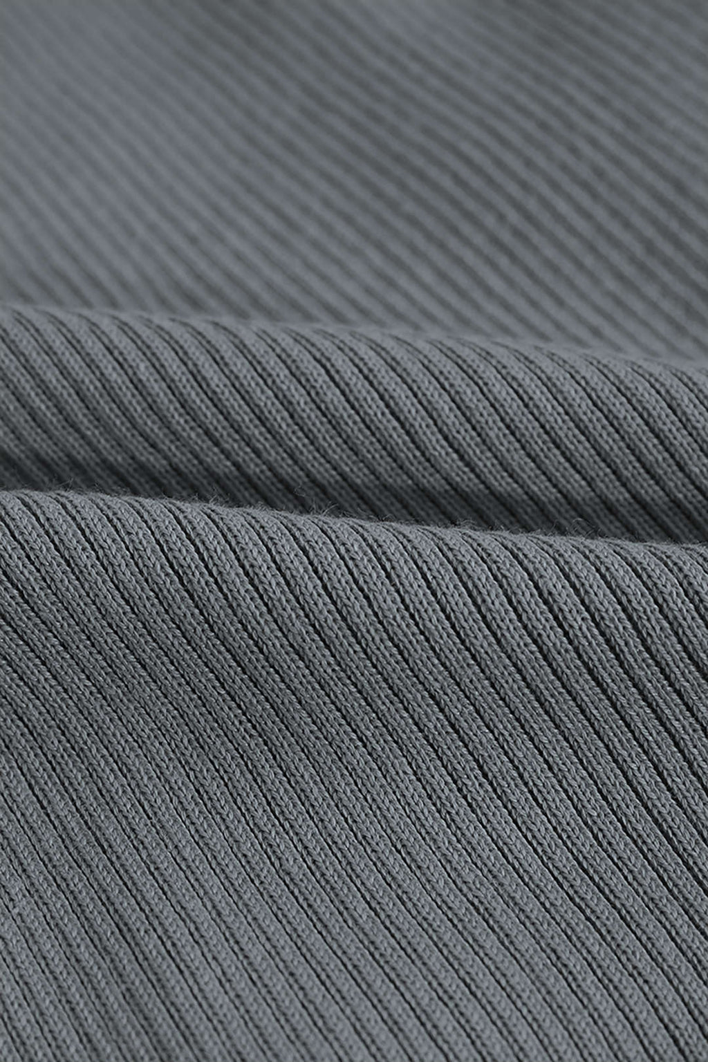 שמלת מקסי עם שרוולים קצרים וצווארון כפתורים 