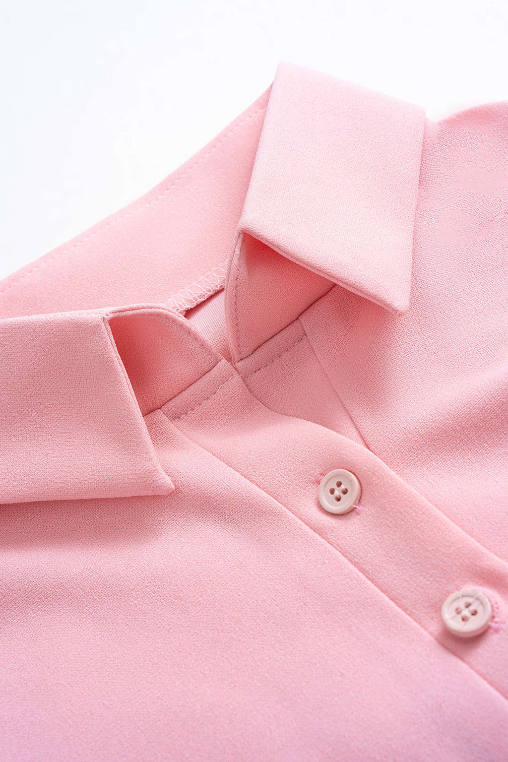 שמלת מיני עם קפלים וקשירה, שרוולים ארוכים 