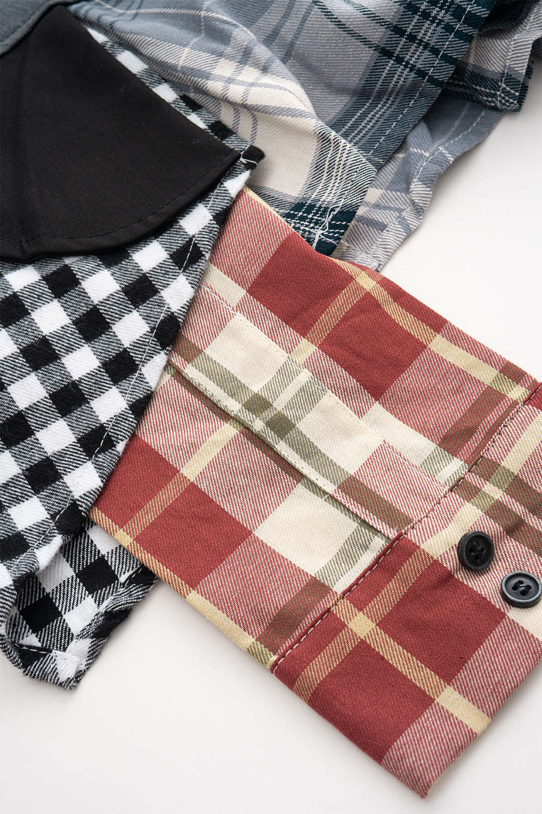 חצאית עם הדפס משובץ טלאים 