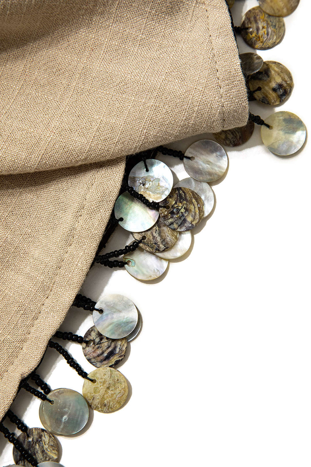 חצאית קשירה עם גדילים 