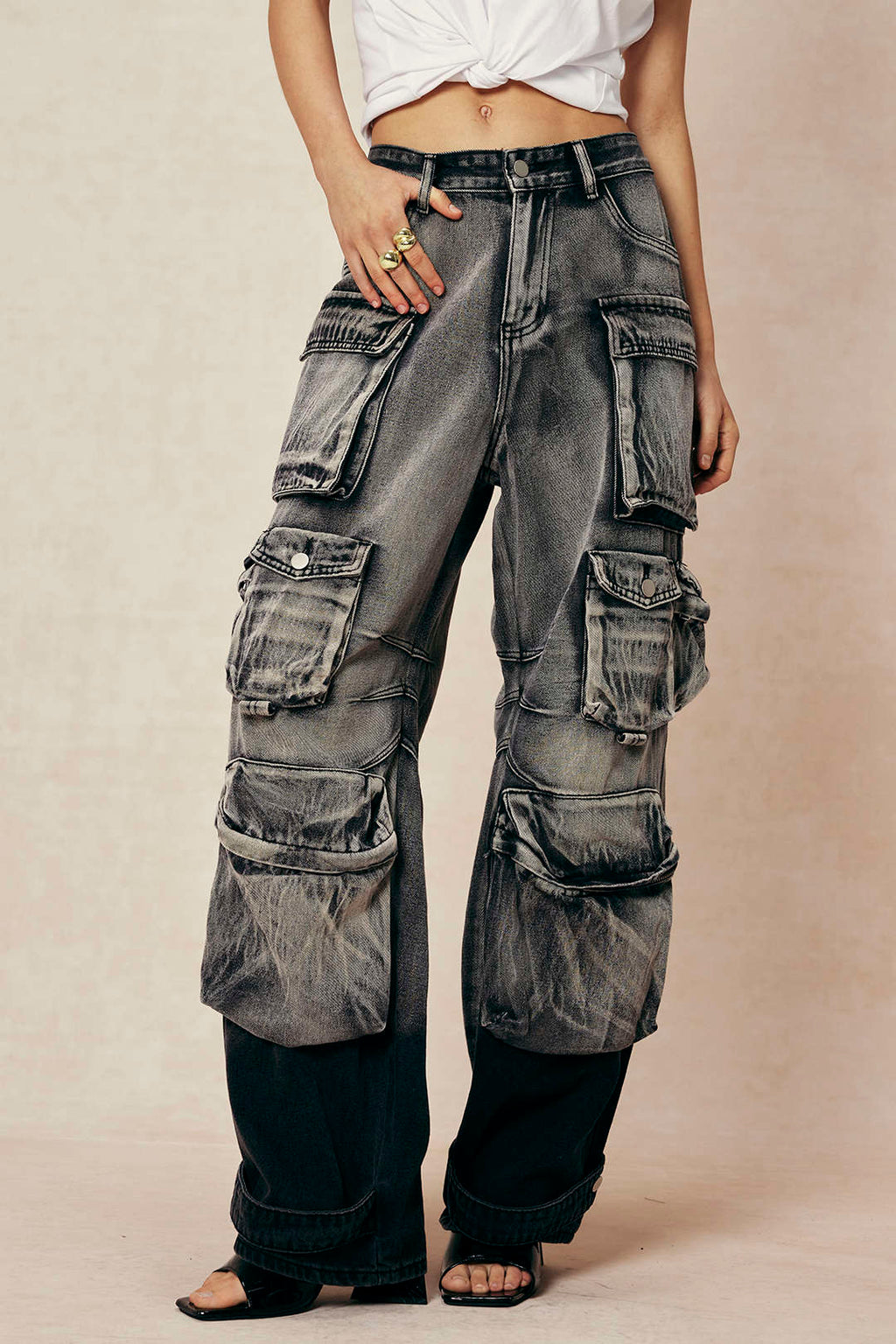 Jeans Cargo De Pierna Ancha Con Ombre Y Bolsillos Multiples