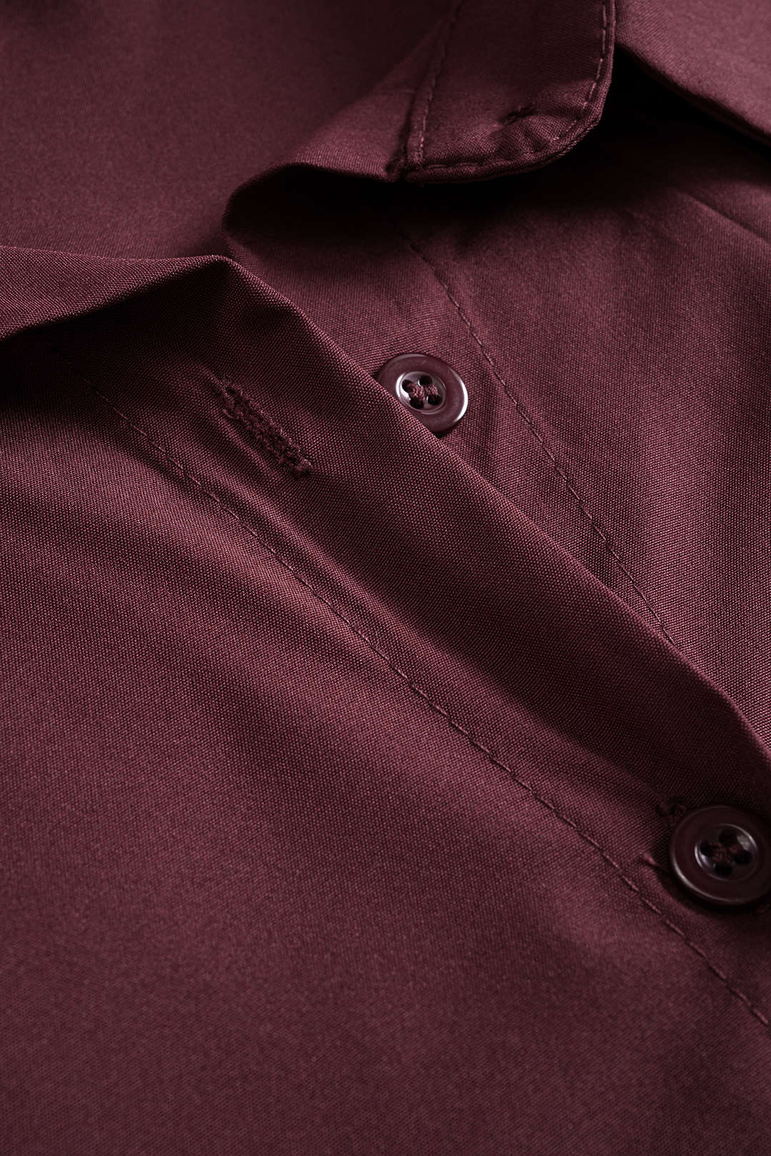 חולצה ארוכת שרוולים עם כפתורים וחגורה 