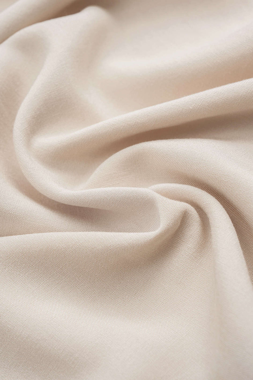 חצאית טלאים עם חגורה 