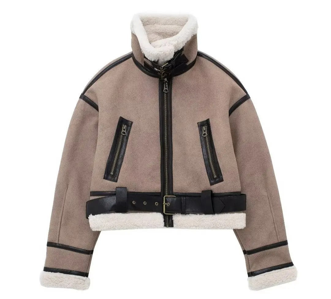Chaqueta Wintsor Marrón Mate Con Cuello Alto Y Forro Suave