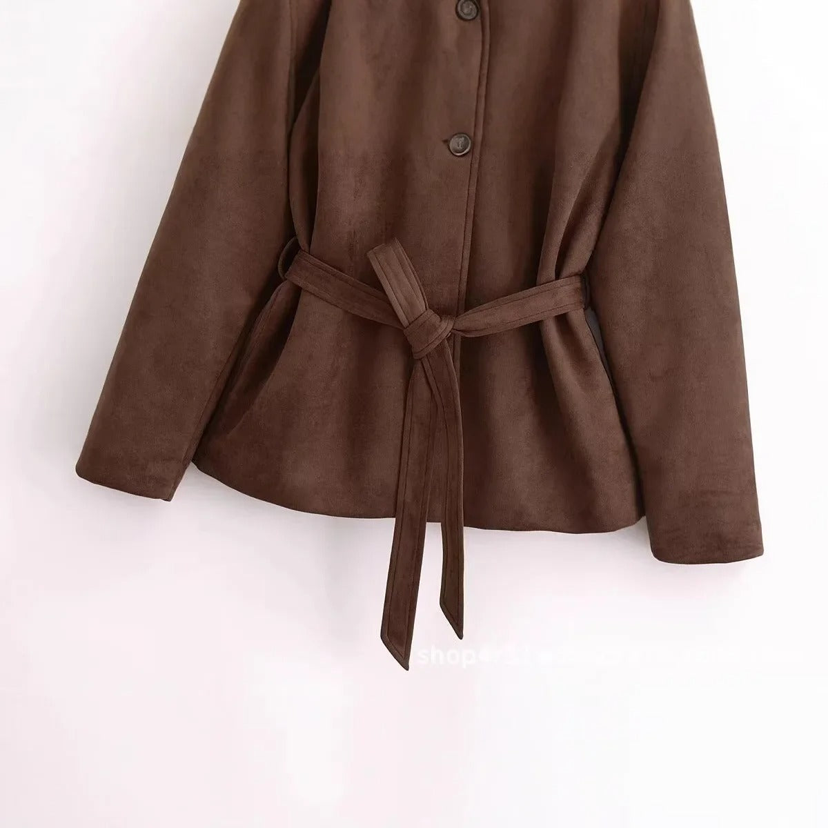 Chaqueta Rebelde De Silueta Tradicional Con Cinturón