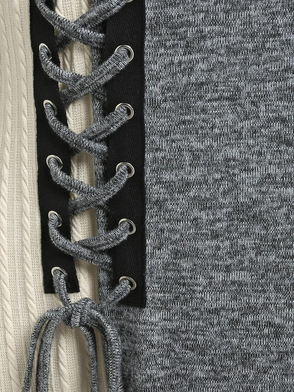 Elegante Vestido Violeta Dos Tonos Gris Crema Cuello Amplio