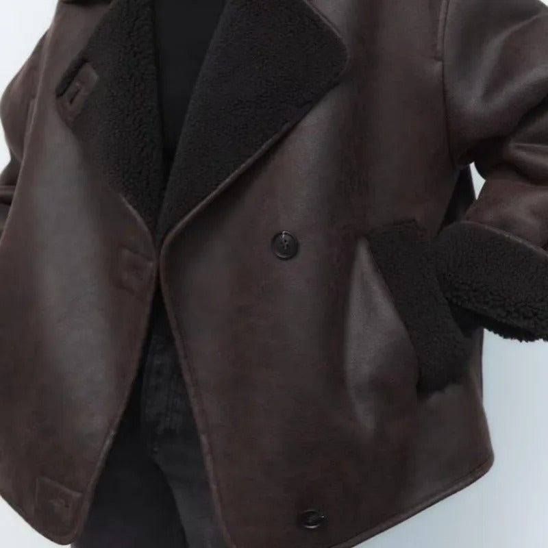 Chaqueta Midnight Aura Silueta Moderna Y Calidez Elegante
